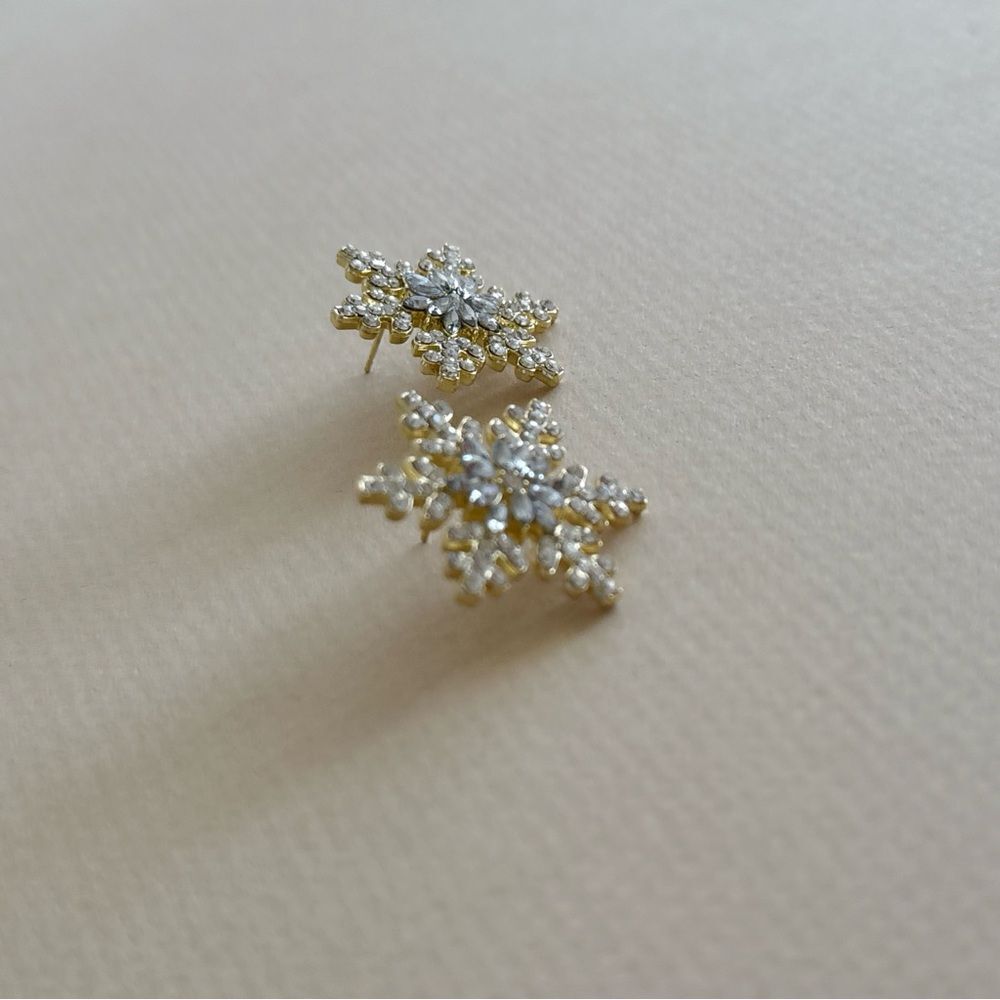 Snowflake earr S780 - Picture 2 of 3